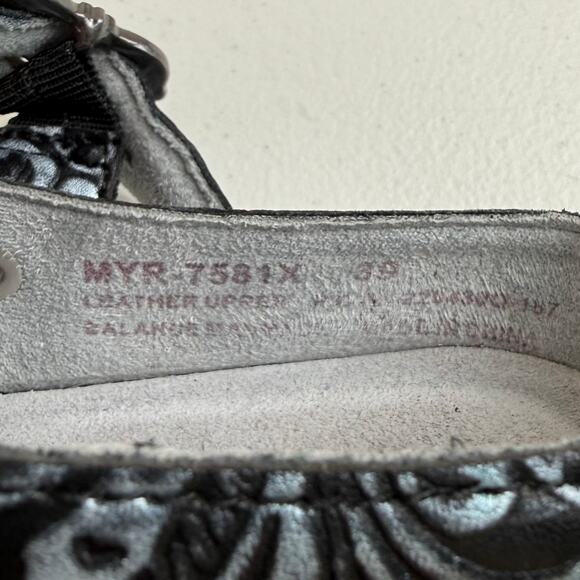 Alegria Women's Myrtle Convertible Slip-On Clogs Size 39 / US 9 - Picture 8 of 8